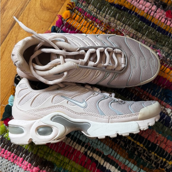 Nike Air Max Women's Sneakers - Light Pink w/ Gray & White details - Picture 1 of 6